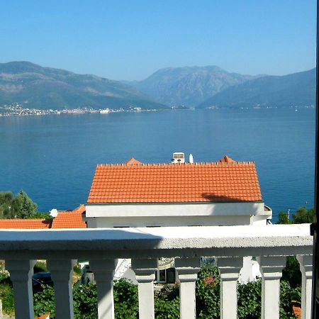 Apartments Ceca Tivat Exterior foto