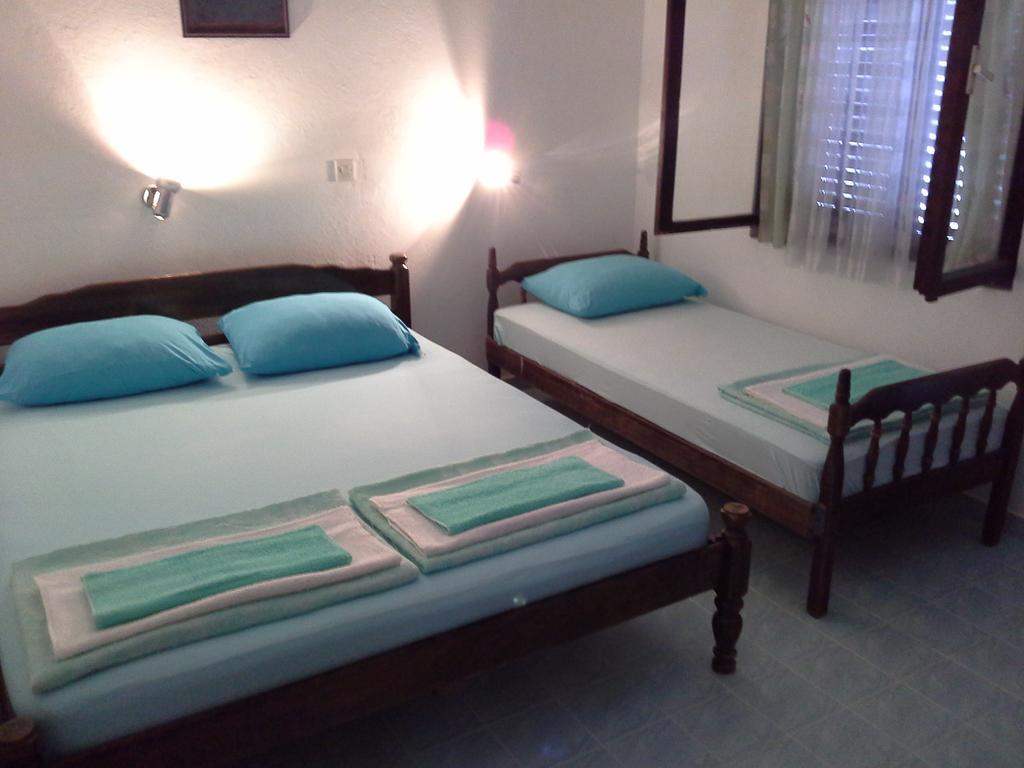 Apartments Ceca Tivat Exterior foto