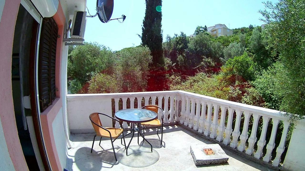 Apartments Ceca Tivat Exterior foto